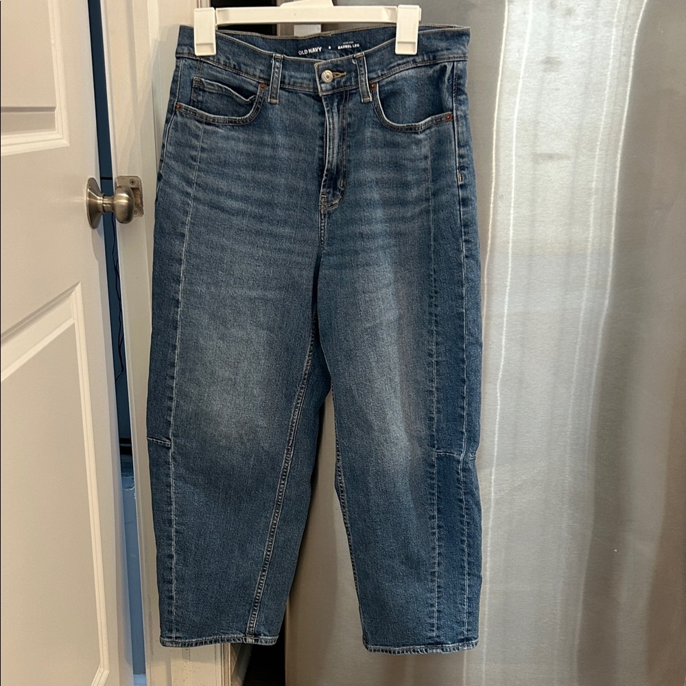 Old Navy High Waisted Barrel Ankle Jeans